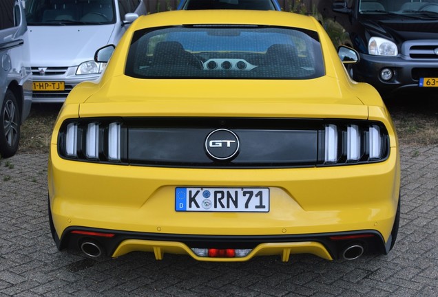 Ford Mustang GT 2015