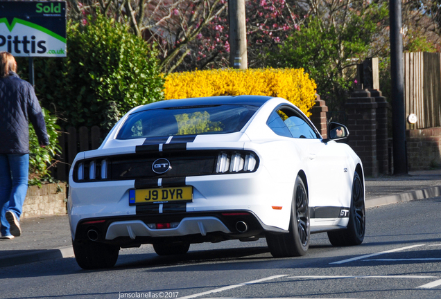 Ford Mustang GT 2015