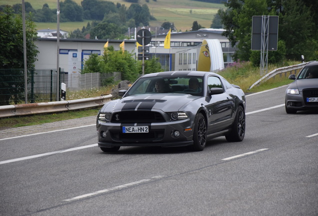 Ford Mustang Shelby GT500 2013