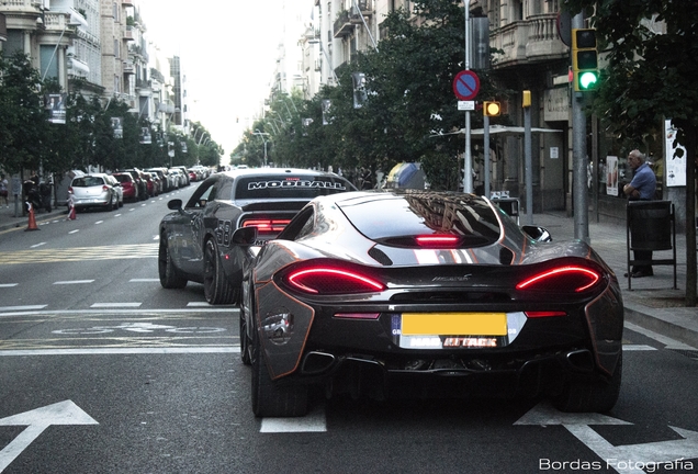 McLaren 570GT