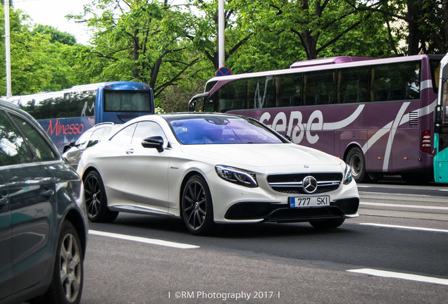 Mercedes-AMG S 63 Coupé C217