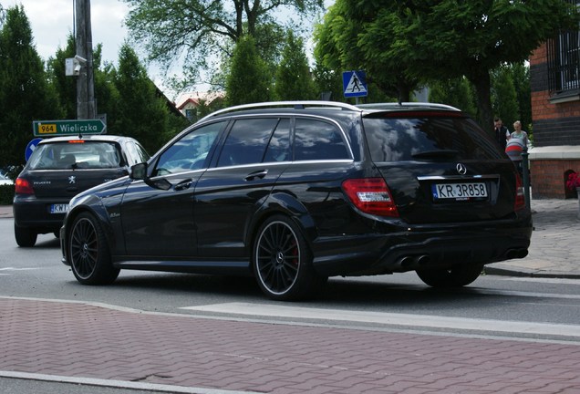 Mercedes-Benz C 63 AMG Estate 2012