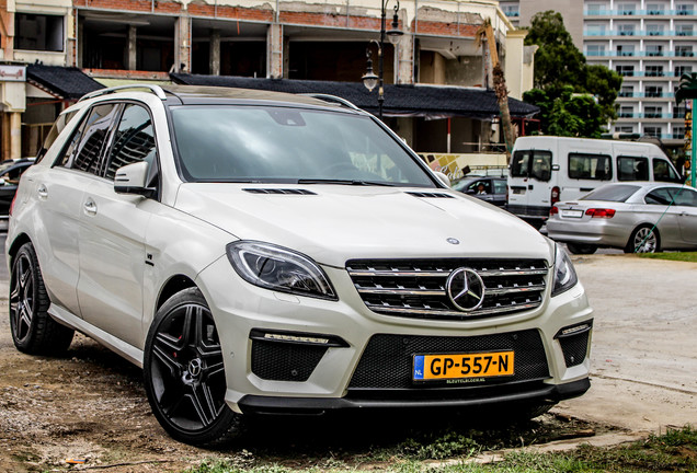 Mercedes-Benz ML 63 AMG W166