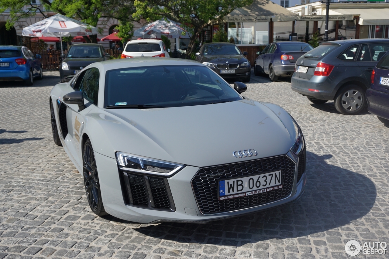 Audi R8 V10 Plus 2015