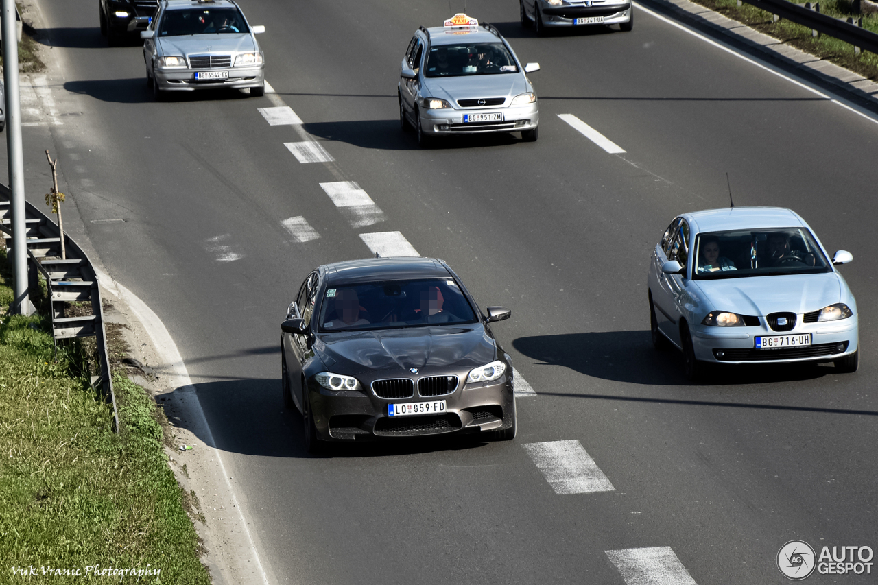 BMW M5 F10 2011