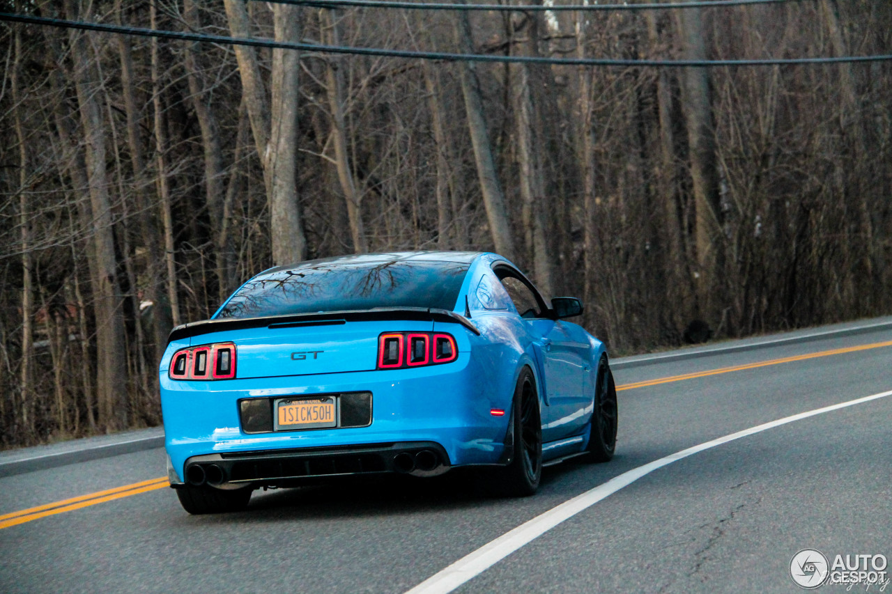 Ford Mustang GT 2013