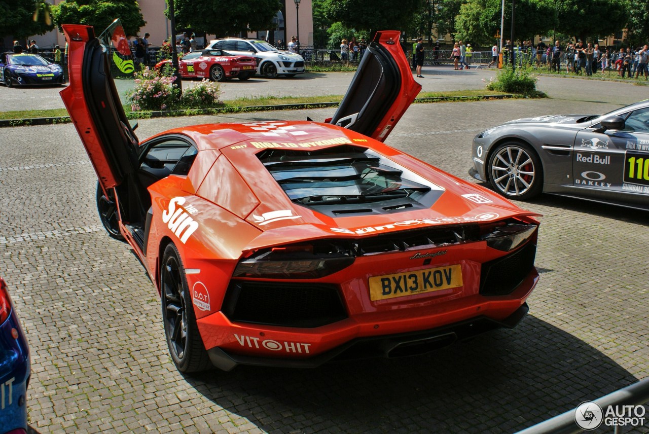 Lamborghini Aventador LP700-4