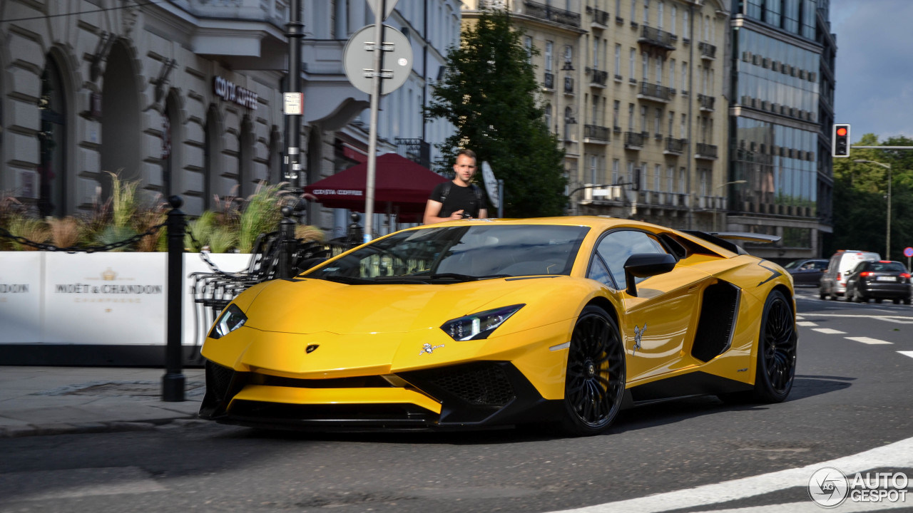 Lamborghini Aventador LP750-4 SuperVeloce