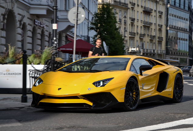 Lamborghini Aventador LP750-4 SuperVeloce