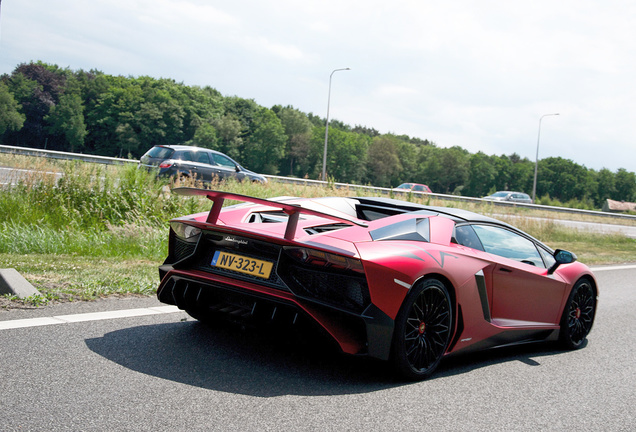 Lamborghini Aventador LP750-4 SuperVeloce Roadster