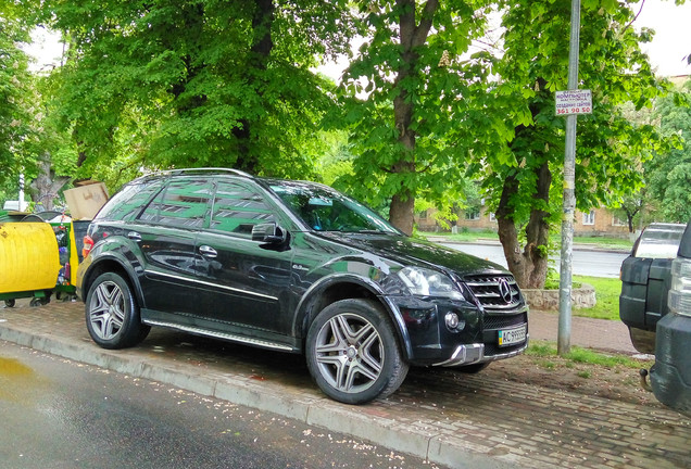 Mercedes-Benz ML 63 AMG W164 2009