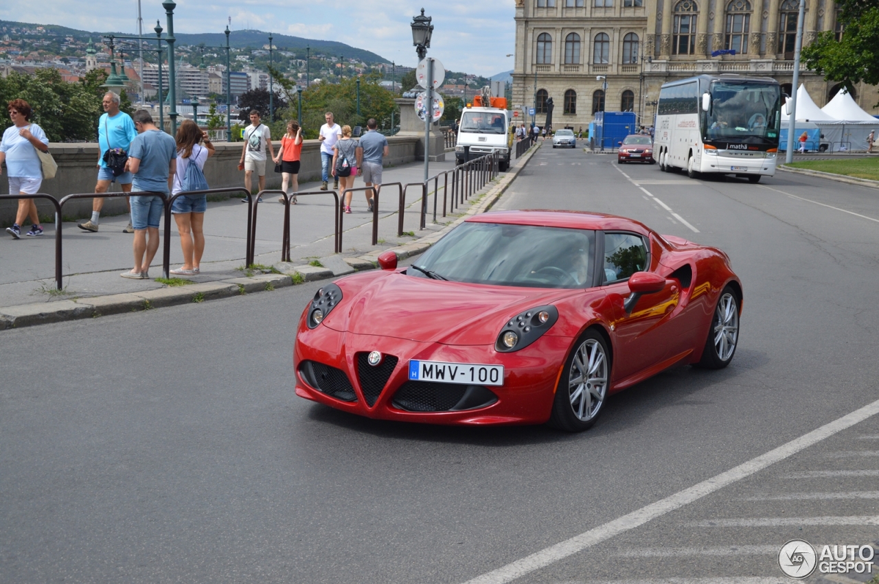 Alfa Romeo 4C Coupé