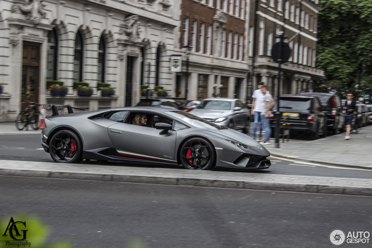 Lamborghini Huracán LP640-4 Performante