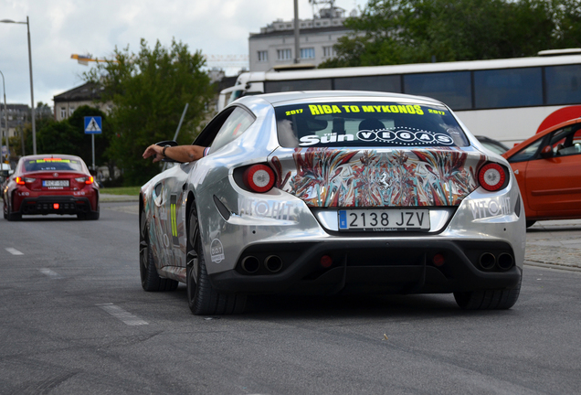 Ferrari FF