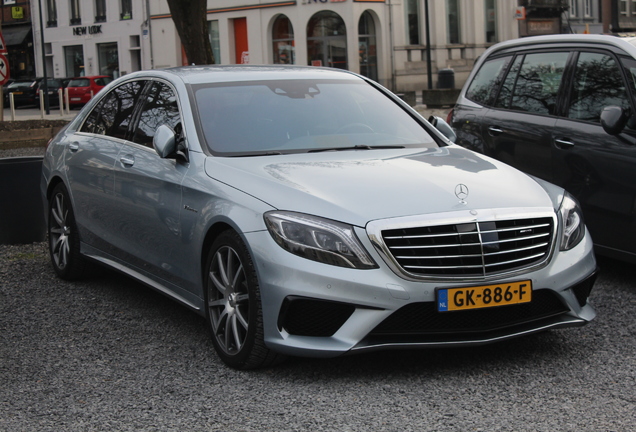 Mercedes-Benz S 63 AMG V222