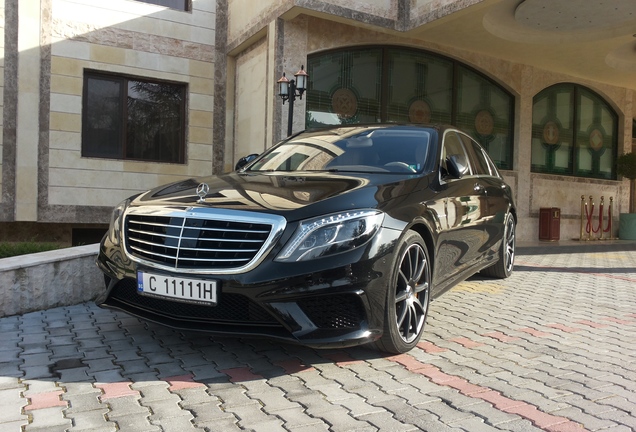 Mercedes-Benz S 63 AMG V222