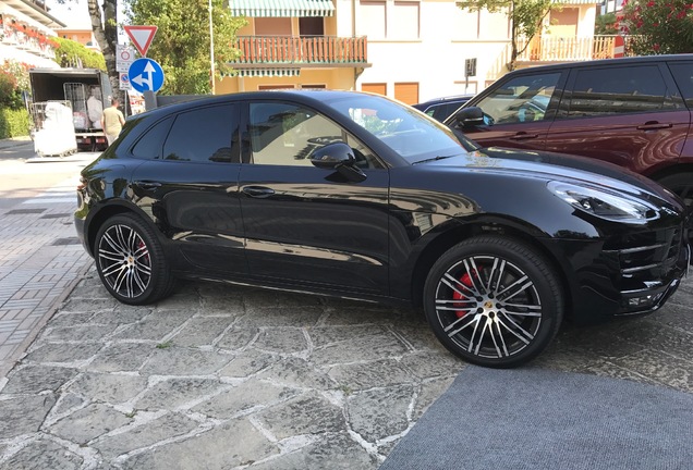 Porsche 95B Macan Turbo MkI