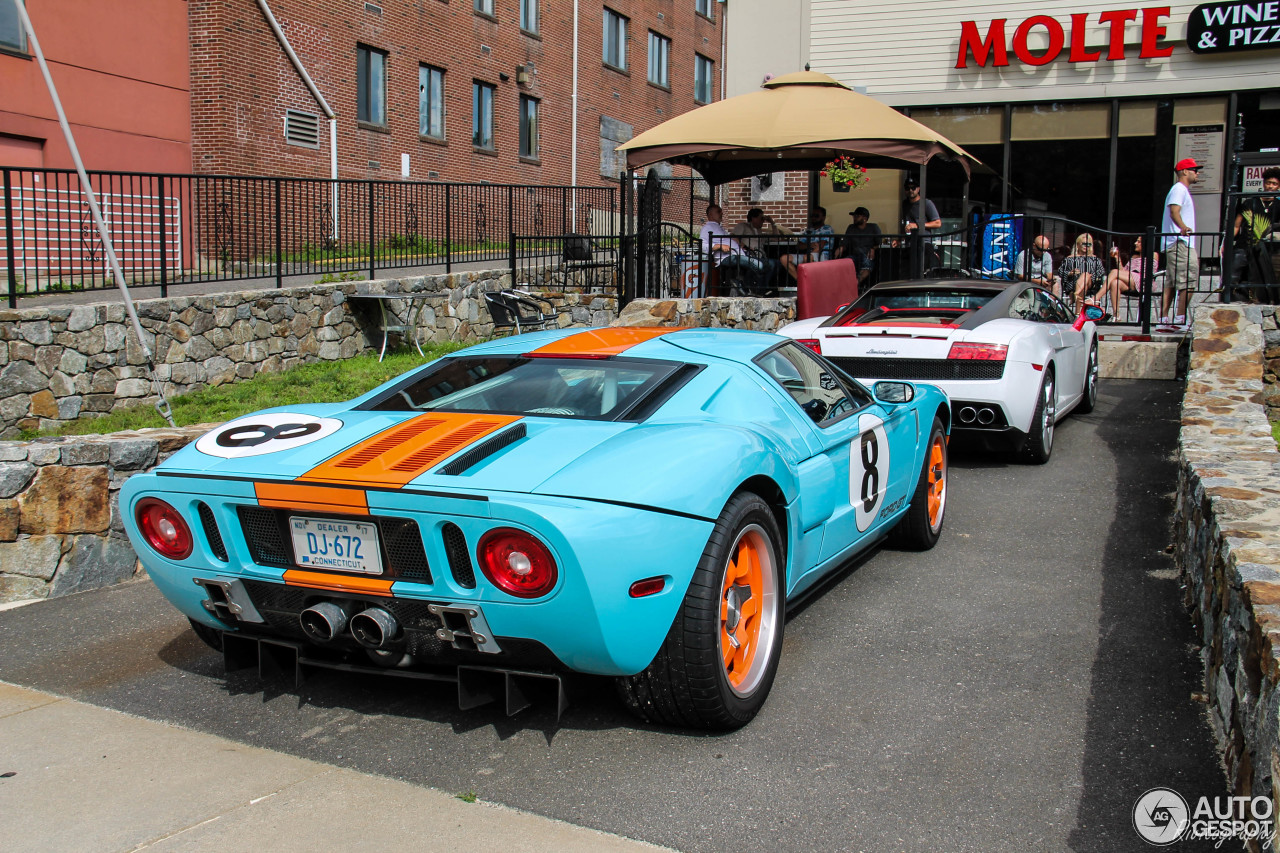 Ford GT Heritage Edition