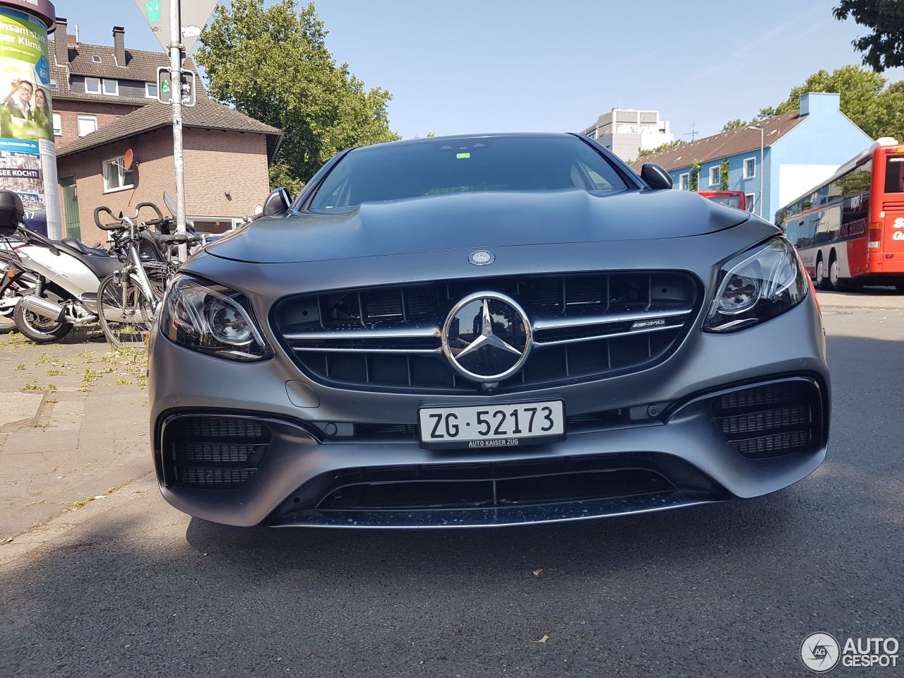 Mercedes-AMG E 63 S W213