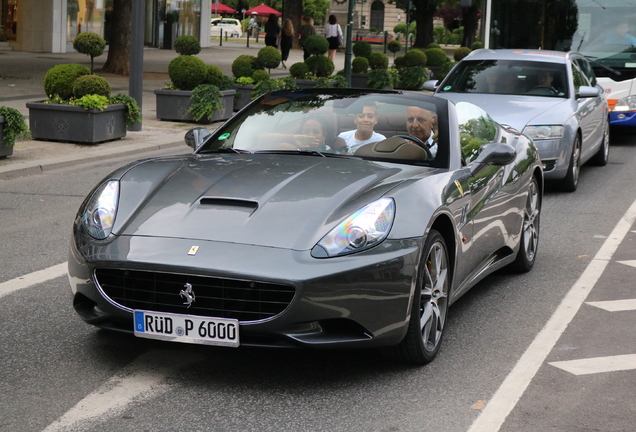 Ferrari California