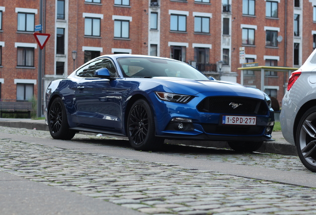 Ford Mustang GT 2015