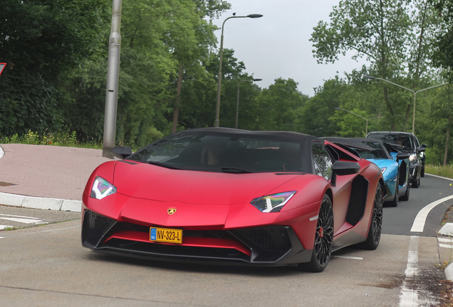 Lamborghini Aventador LP750-4 SuperVeloce Roadster