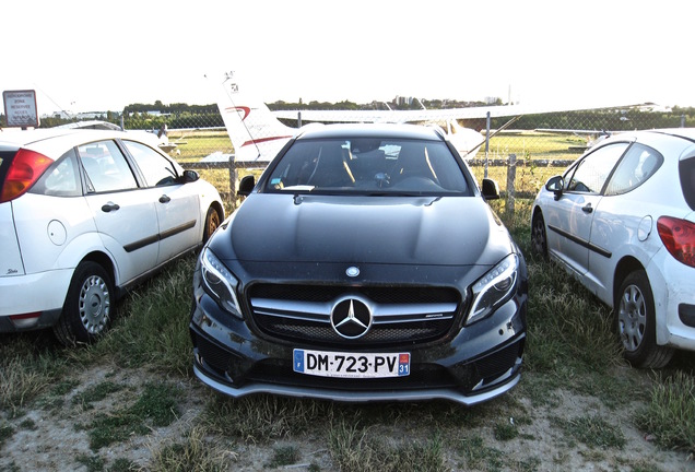 Mercedes-Benz GLA 45 AMG X156