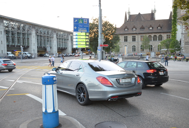 Mercedes-Benz S 63 AMG V222