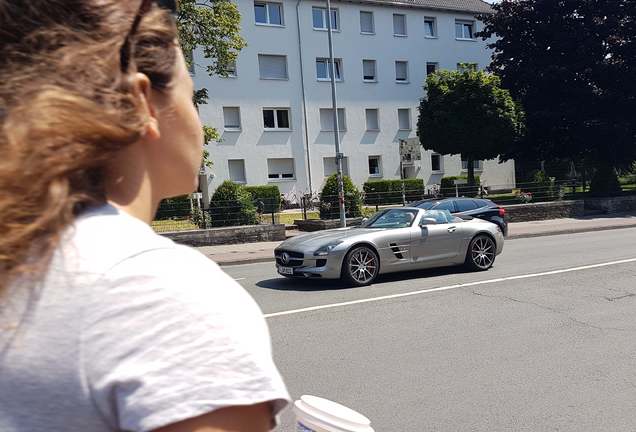 Mercedes-Benz SLS AMG Roadster