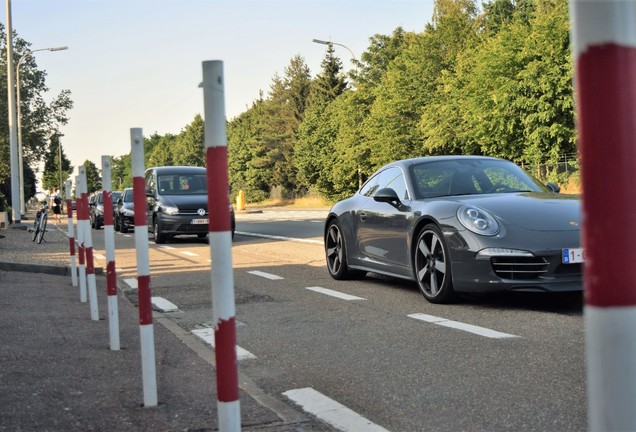 Porsche 991 50th Anniversary Edition