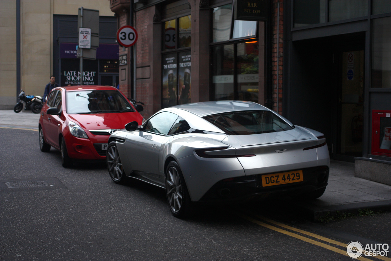 Aston Martin DB11