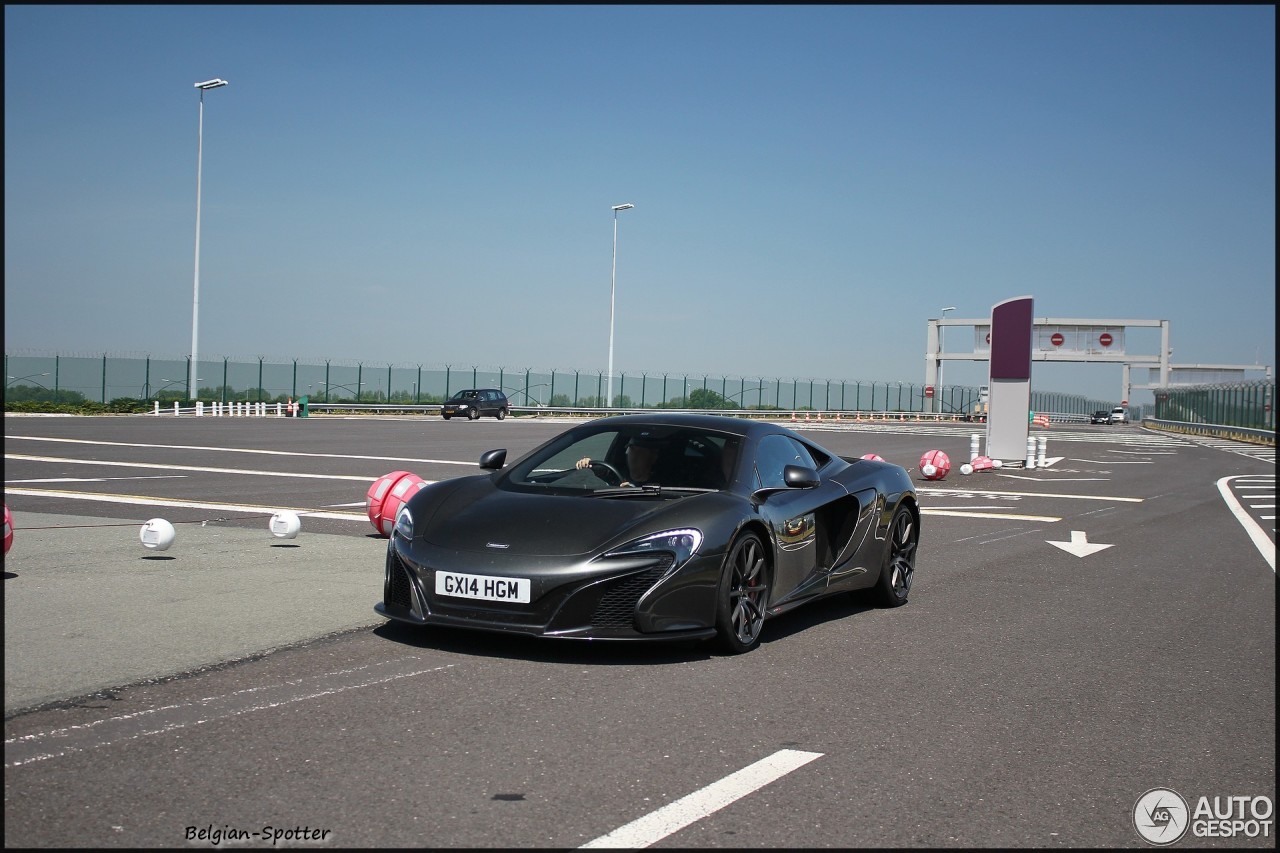 McLaren 650S