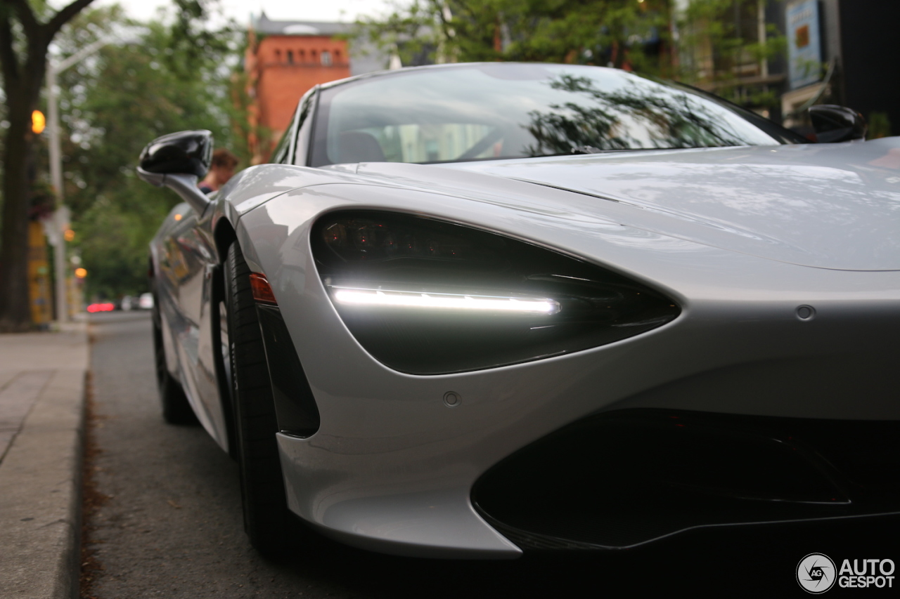 McLaren 720S