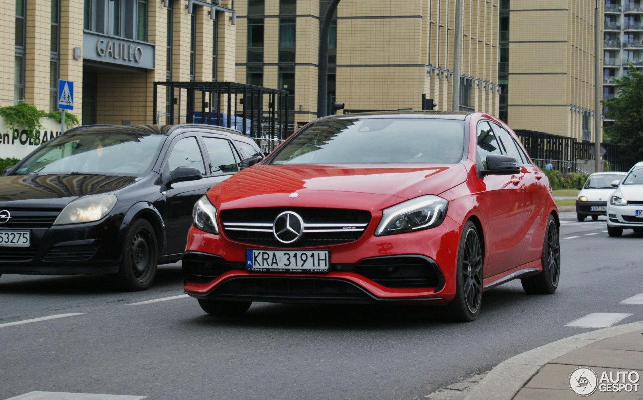 Mercedes-AMG A 45 W176 2015