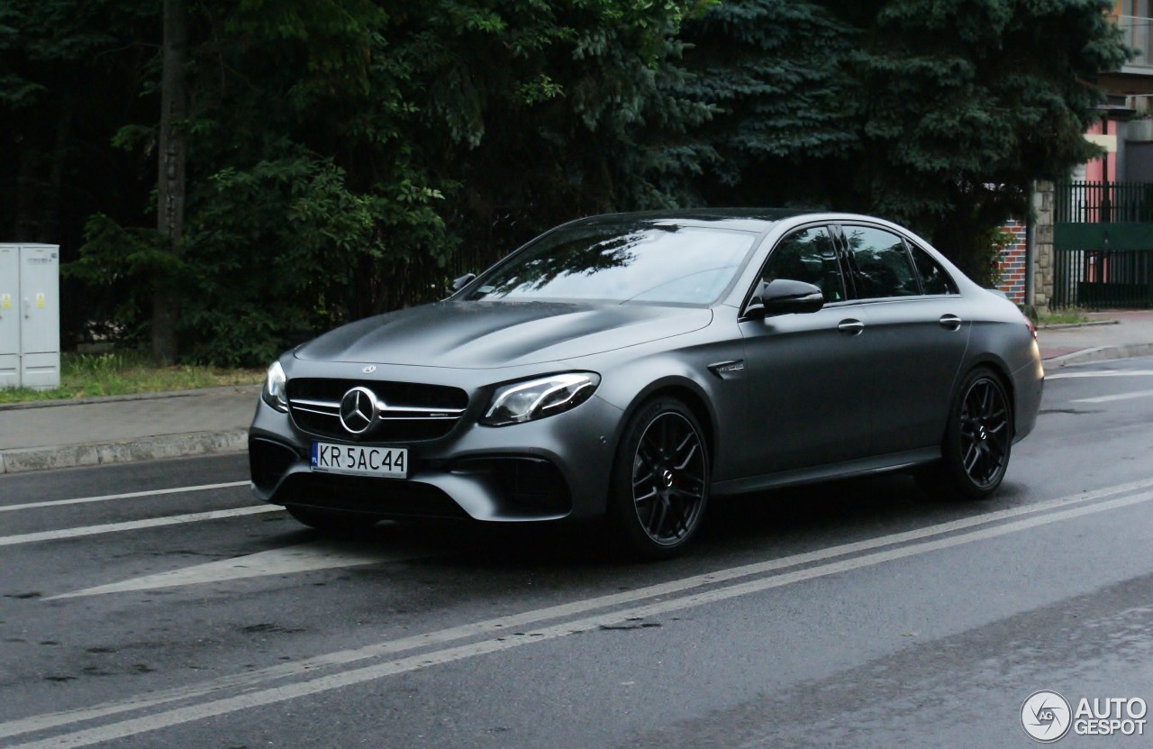 Mercedes-AMG E 63 S W213