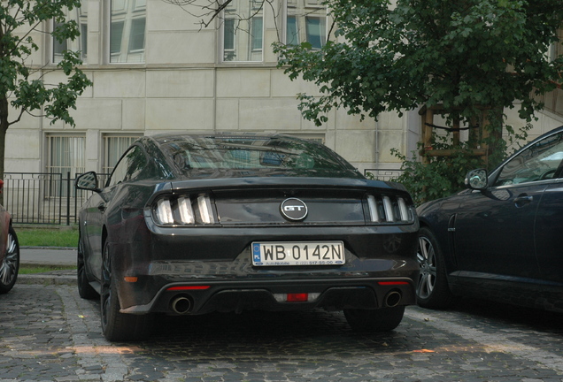 Ford Mustang GT 2015