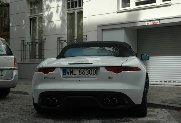 Jaguar F-TYPE S V8 Convertible