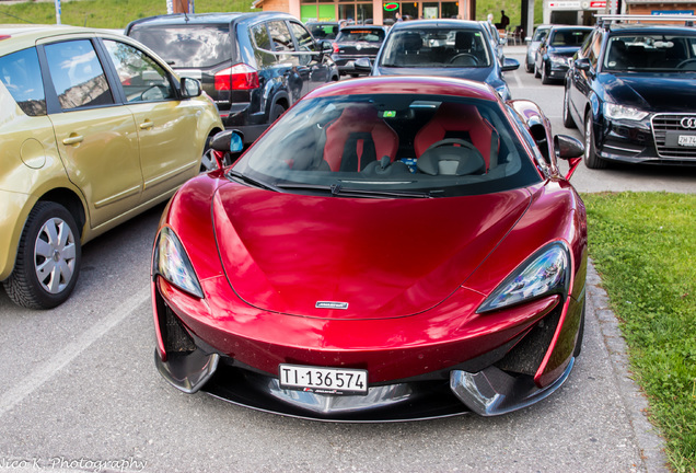 McLaren 570S