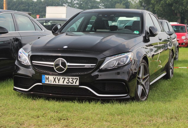 Mercedes-AMG C 63 S W205