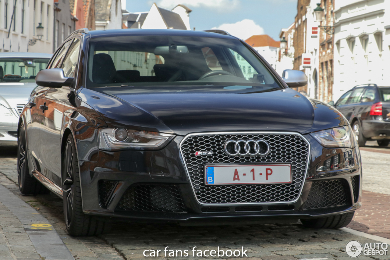 Audi RS4 Avant B8