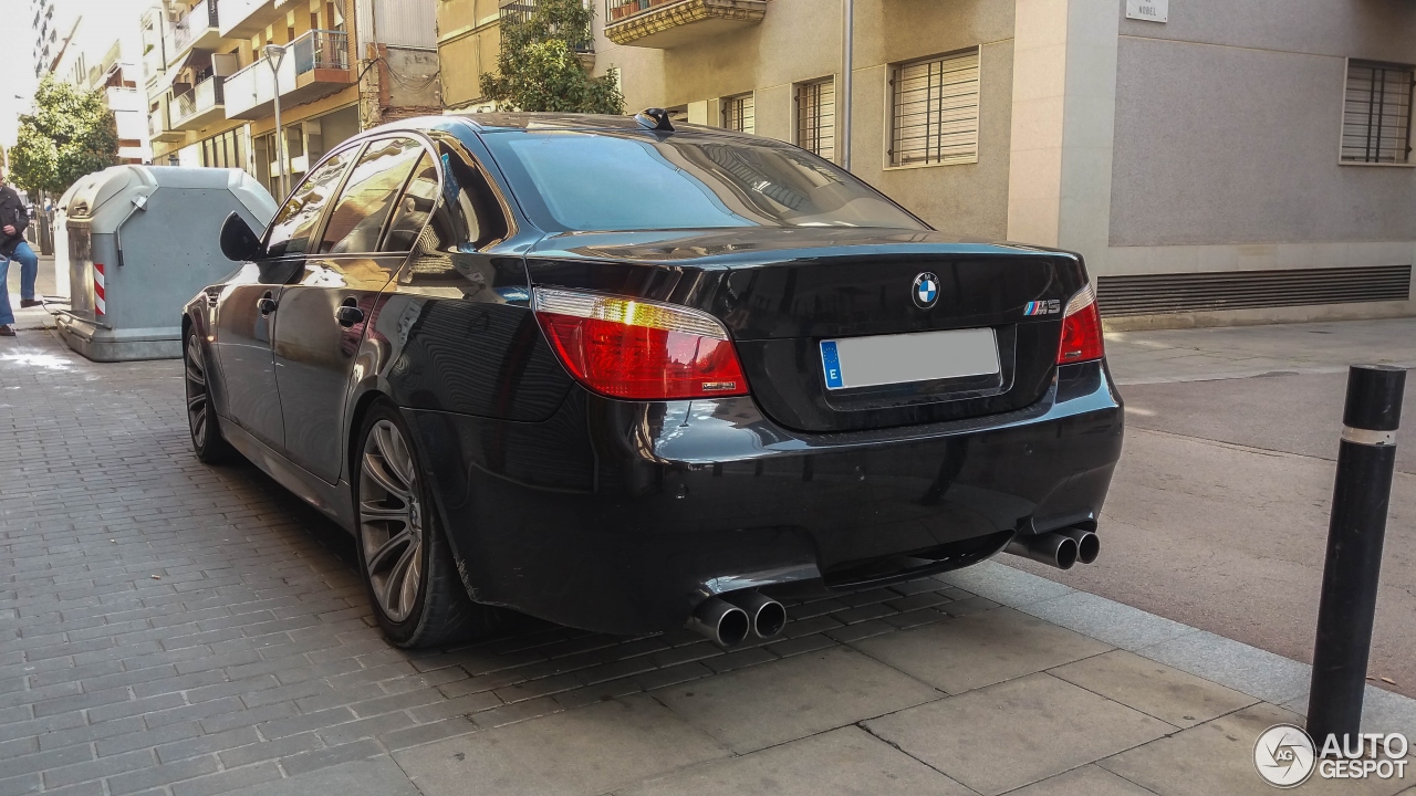 BMW M5 E60 2007