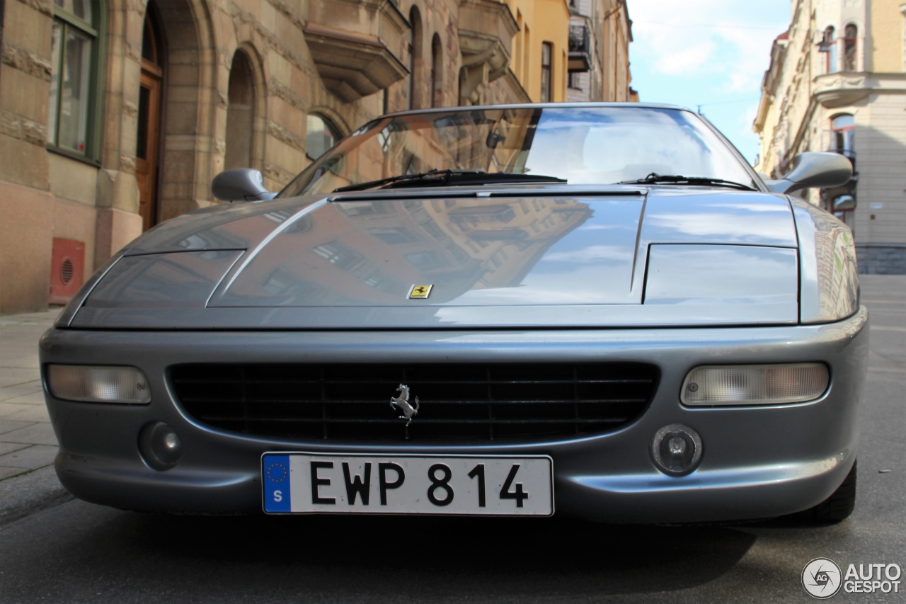 Ferrari F355 Spider