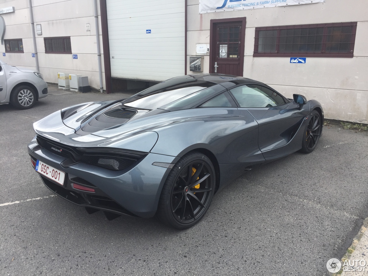 McLaren 720S