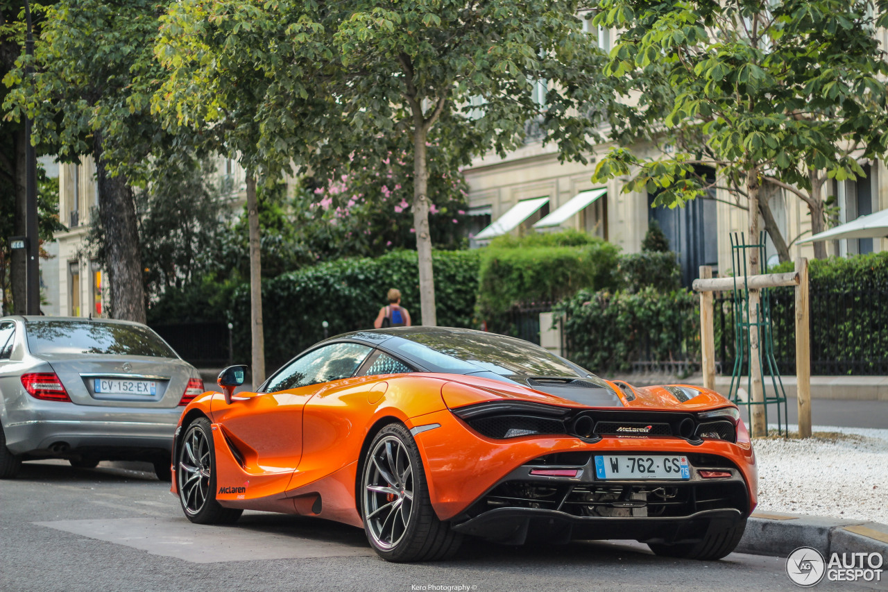 McLaren 720S