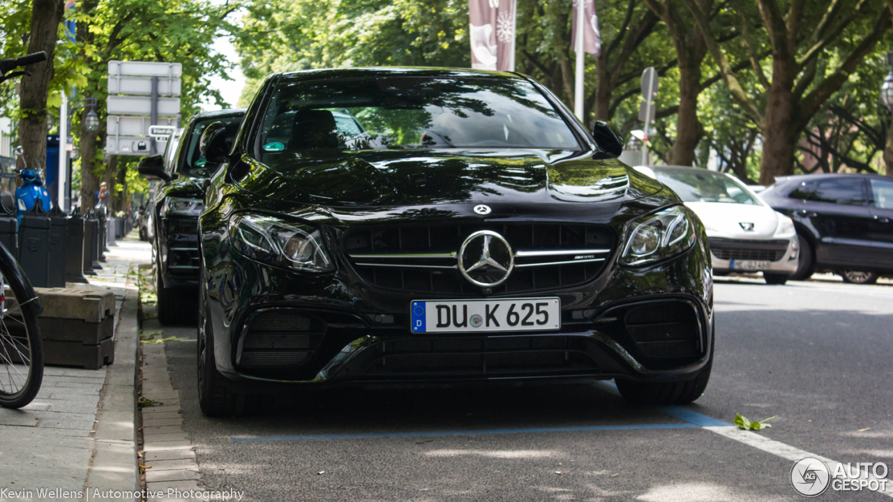 Mercedes-AMG E 63 S W213