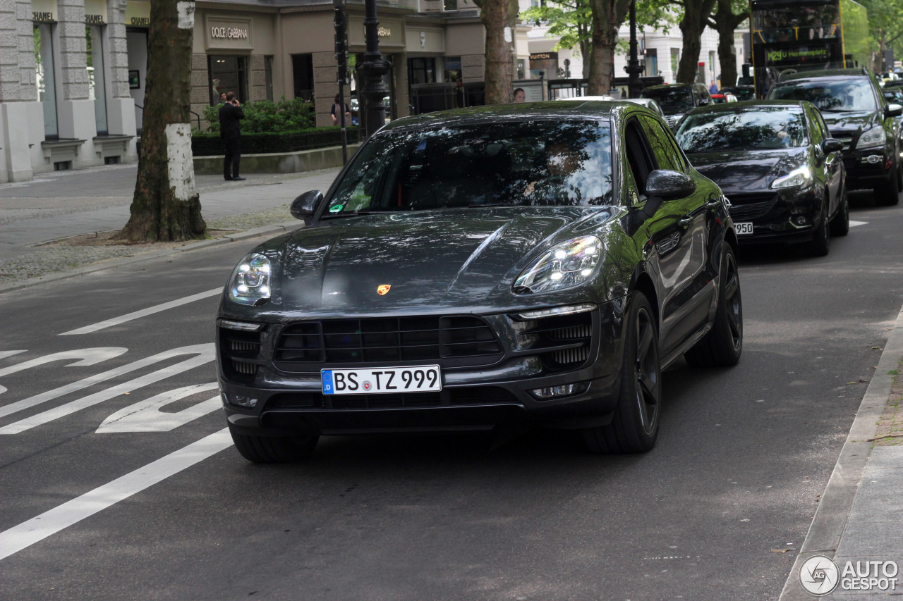 Porsche 95B Macan GTS