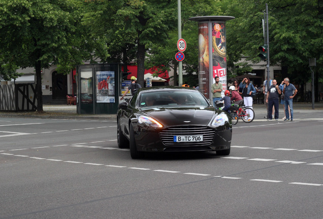 Aston Martin Rapide S