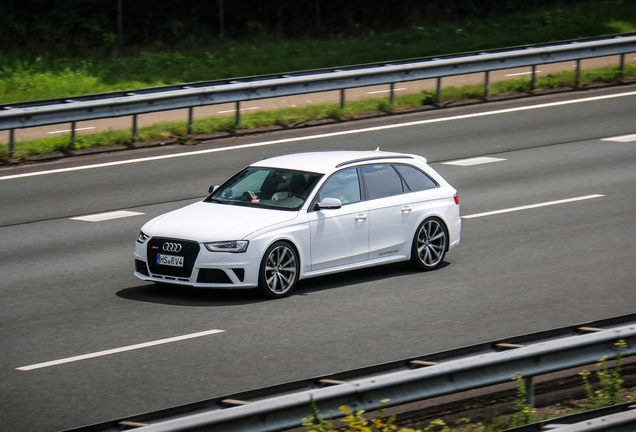 Audi RS4 Avant B8