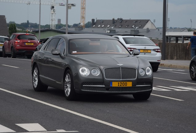 Bentley Flying Spur W12