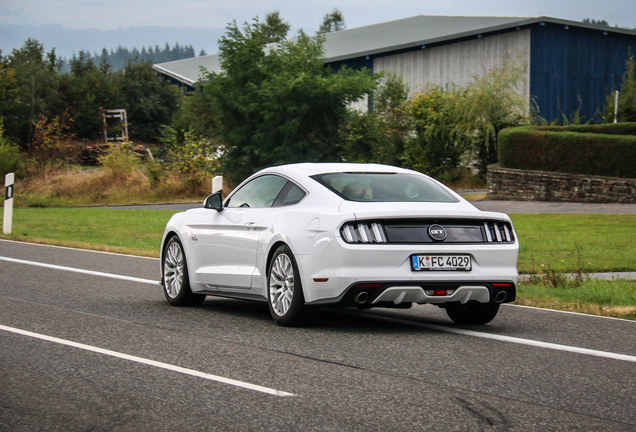 Ford Mustang GT 2015